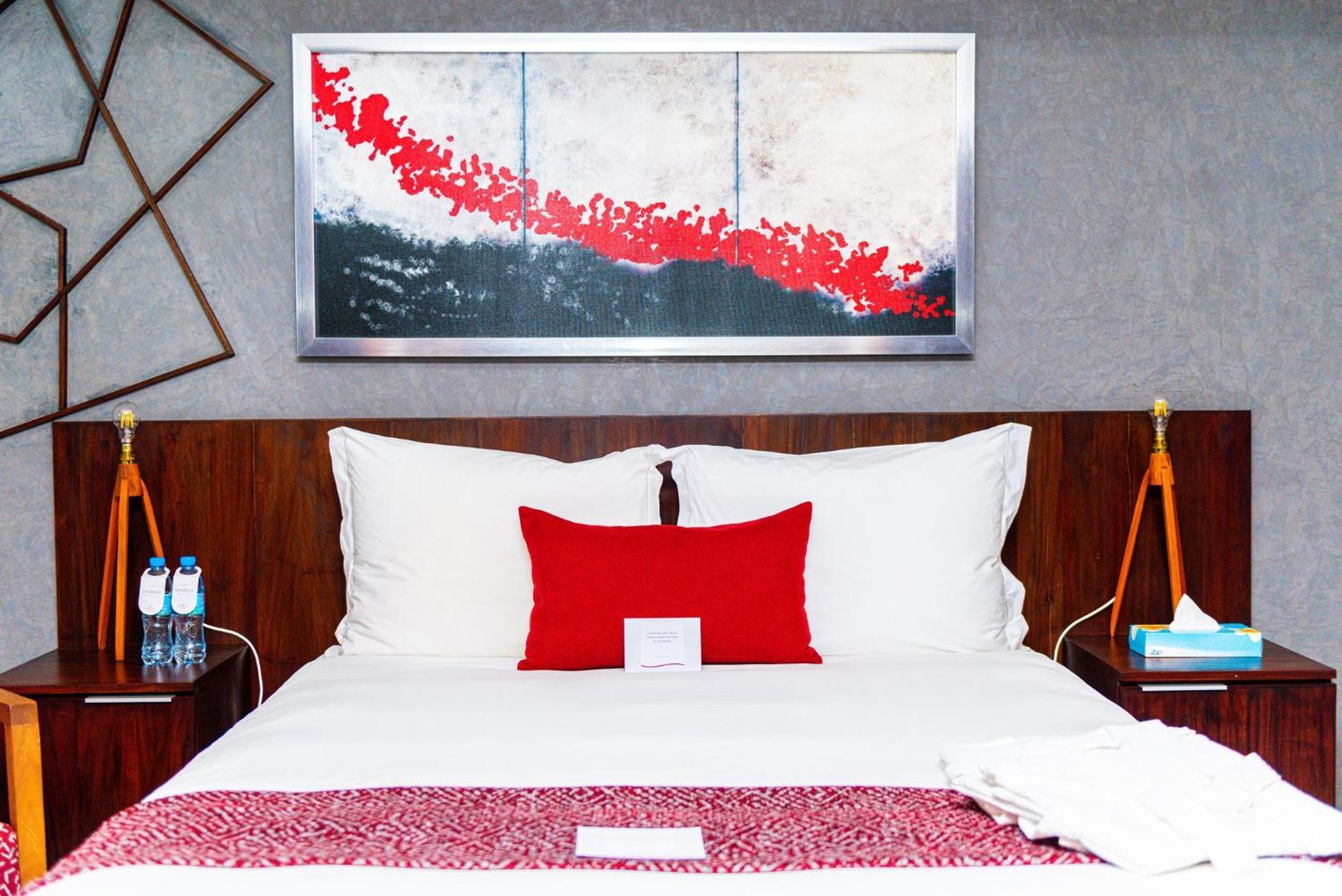 Отель Crowne Plaza - Dar Es Salaam By Ihg Экстерьер фото