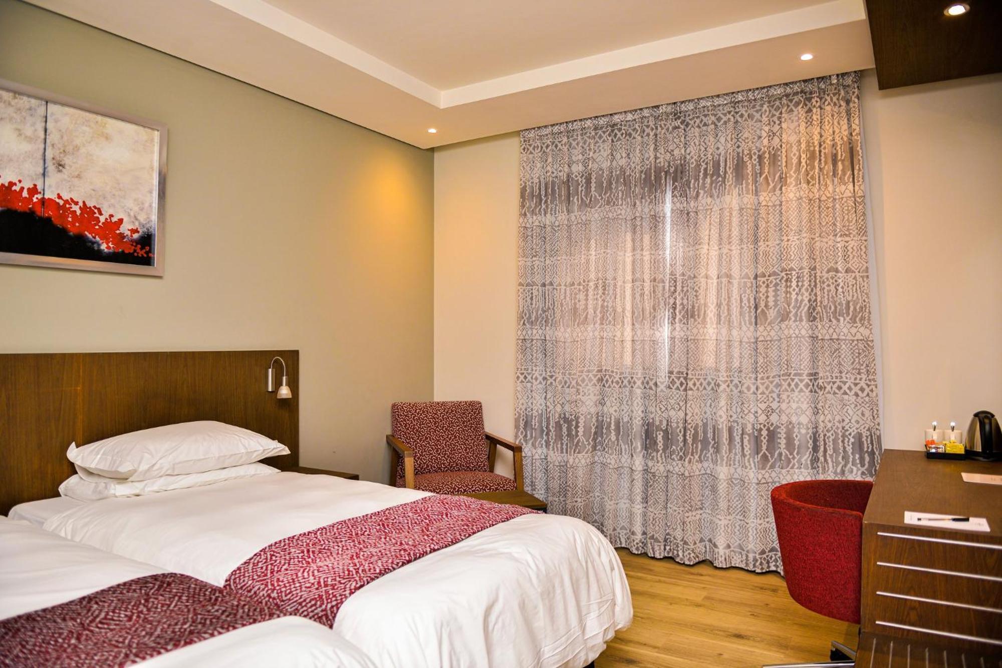 Отель Crowne Plaza - Dar Es Salaam By Ihg Экстерьер фото